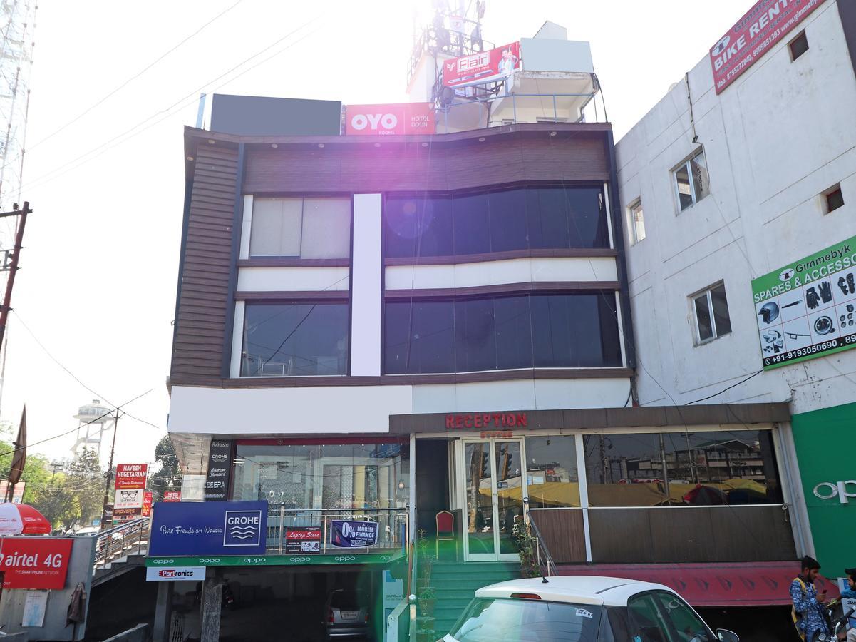 Hotel Doon Дехрадун Екстериор снимка